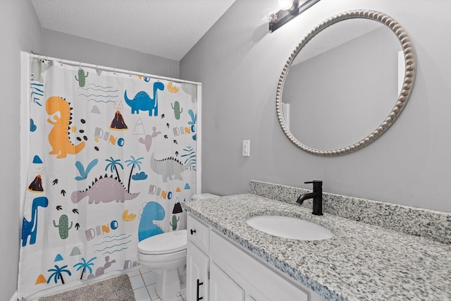 bathroom featuring vanity, curtained shower, toilet, and a textured ceiling