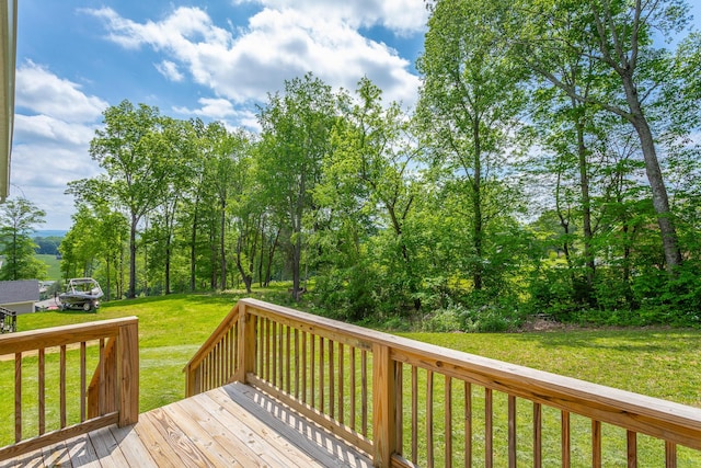 485 Woodland Dr, Jasper, TN 37347 - wooden deck with a yard