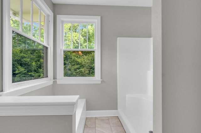 2211 Kirby Ave, Chattanooga, TN 37404 - full bathroom featuring baseboards and tile patterned floors