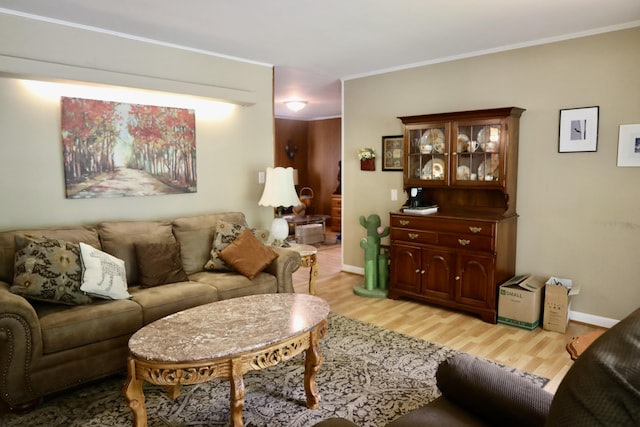 3421 Franklin Dr, Chattanooga, TN 37419 - living room with light wood finished floors, crown molding, and baseboards