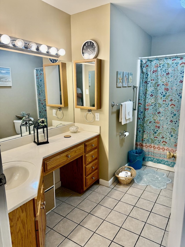 3421 Franklin Dr, Chattanooga, TN 37419 - full bath featuring tile patterned flooring, vanity, and a shower with shower curtain