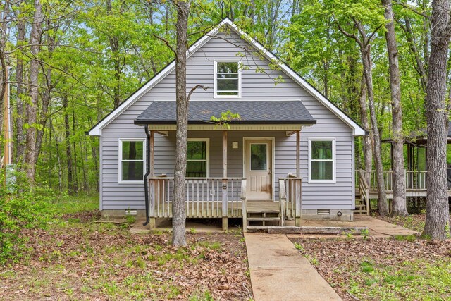 6475 Polly Ln, Signal Mountain, TN 37377 - bungalow-style house with covered porch, crawl space, and roof with shingles