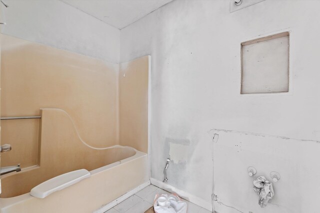 6475 Polly Ln, Signal Mountain, TN 37377 - bathroom featuring tile patterned flooring and bathtub / shower combination