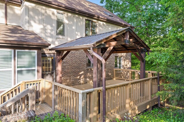 9240 Shay Cv, Ooltewah, TN 37363 - deck with a gazebo