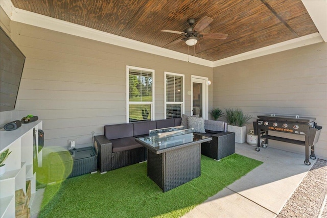 view of patio / terrace featuring an outdoor living space with a fire pit and ceiling fan