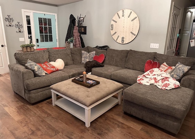 8721 Forest Pond Dr, Harrison, TN 37341 - living area with wood finished floors