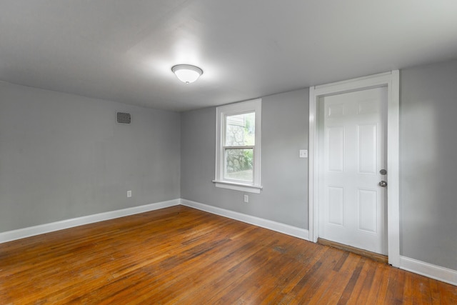 1812 John Ross Rd, Chattanooga, TN 37412 - spare room with wood-type flooring and baseboards