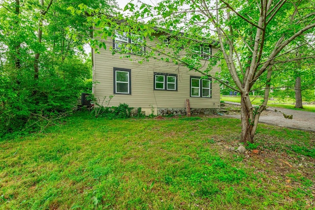 1812 John Ross Rd, Chattanooga, TN 37412 - view of side of property with a yard