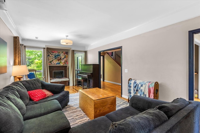 612 Carolina Ave, Signal Mountain, TN 37377 - living area with baseboards, wood finished floors, and a fireplace
