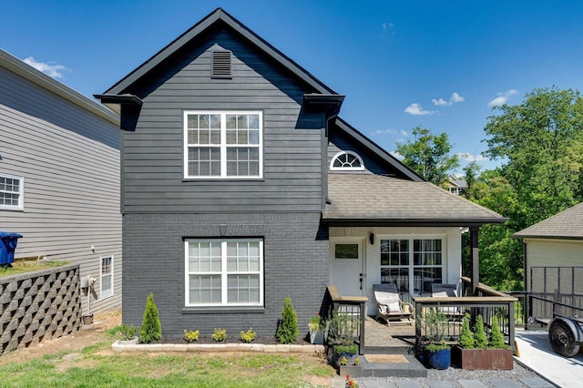 332 Oliver St, Chattanooga, TN 37405 - view of front of home with brick siding and fence