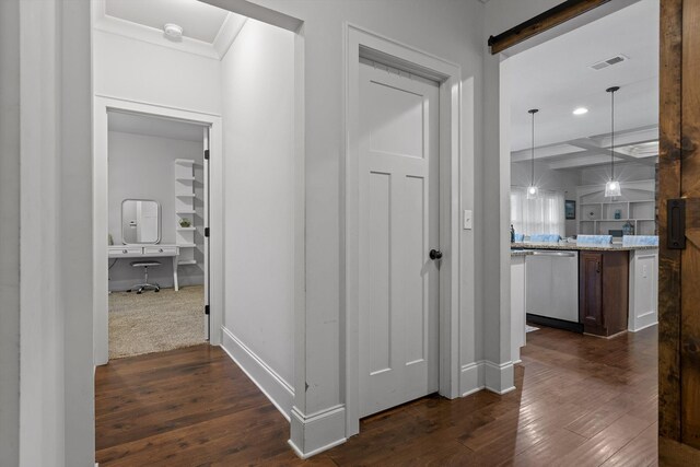 9726 Haven Port Ln, Ooltewah, TN 37363 - hallway with dark wood-type flooring, baseboards, and recessed lighting
