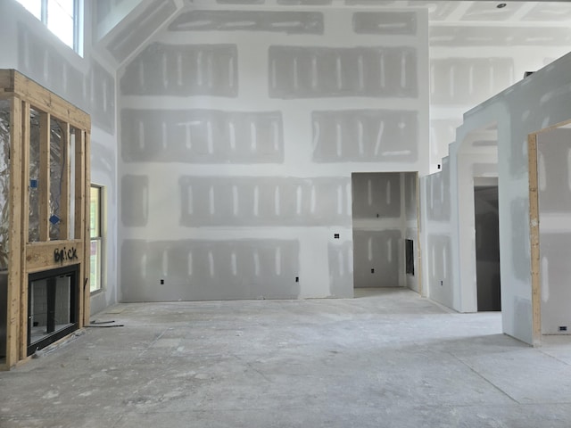 10586 Brownspring Dr Unit 113, Apison, TN 37302 - view of unfurnished living room