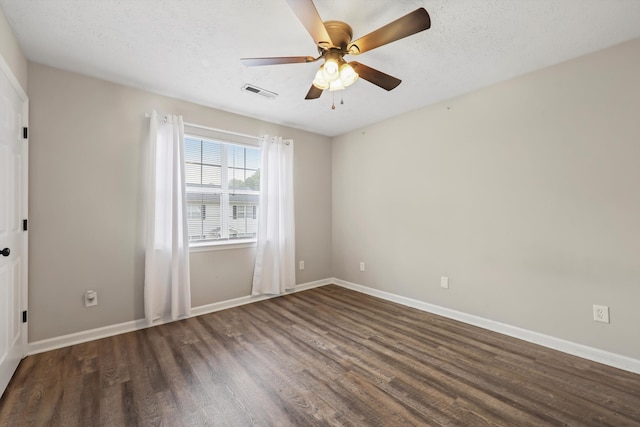 17 Bama Ln Unit C5, Ringgold, GA 30736 - empty room featuring wood finished floors, a ceiling fan, and baseboards