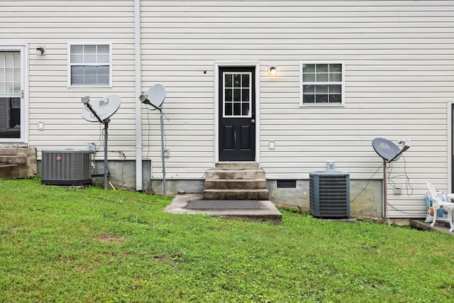 17 Bama Ln Unit C5, Ringgold, GA 30736 - view of exterior entry featuring central AC and a yard