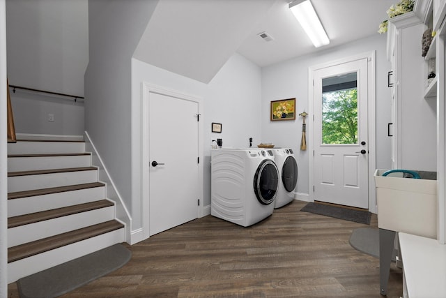 234 Reflection Dr, Dunlap, TN 37327 - laundry room featuring washing machine and dryer, dark wood finished floors, and baseboards