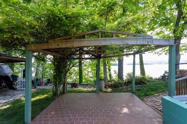 292 Hilltop Cir, Spring City, TN 37381 - view of patio featuring a water view