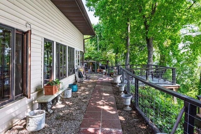 292 Hilltop Cir, Spring City, TN 37381 - view of side of home