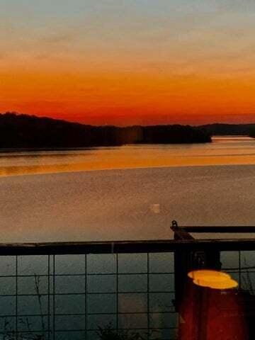 292 Hilltop Cir, Spring City, TN 37381 - view of water feature