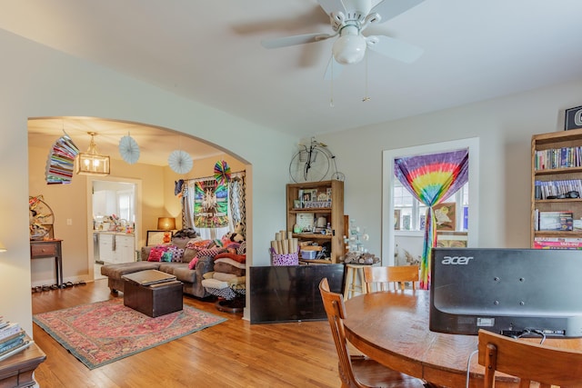 109 Sequoia Dr, Chattanooga, TN 37411 - living area featuring wood finished floors, arched walkways, and ceiling fan