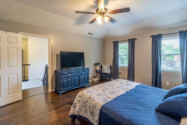 9505 Post Oak Dr, Ooltewah, TN 37363 - bedroom featuring baseboards, ceiling fan, dark wood-style flooring, and visible vents