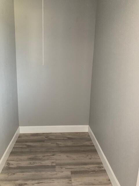 3113 10th Ave, Chattanooga, TN 37407 - unfurnished room with wood finished floors and baseboards