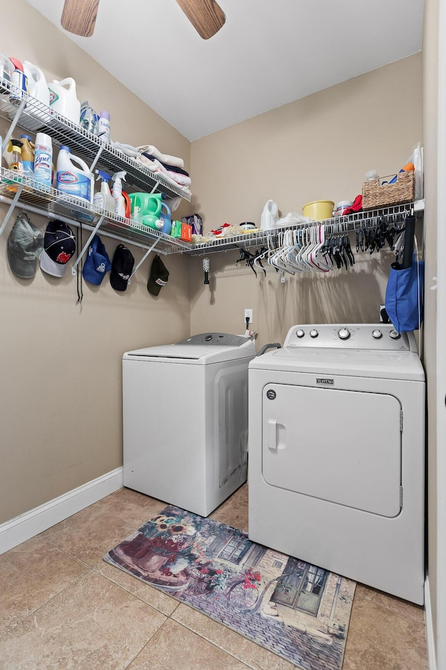 212 Smith St, Signal Mountain, TN 37377 - laundry room with washing machine and dryer and baseboards