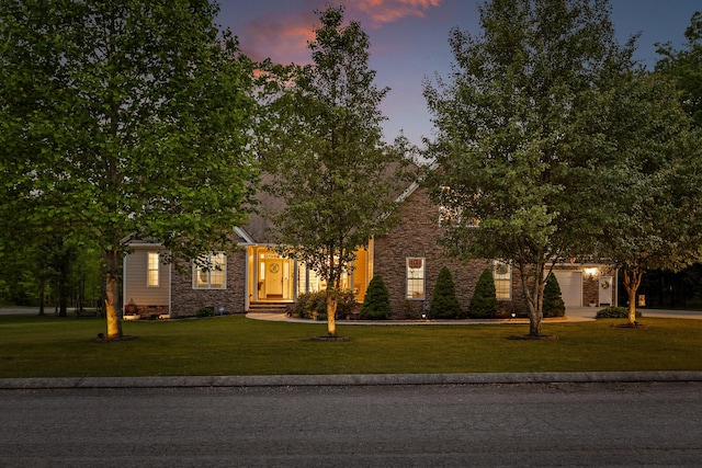 212 Smith St, Signal Mountain, TN 37377 - obstructed view of property featuring a front yard