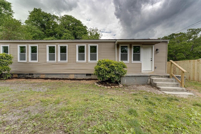 9 Longstreet Rd, Rossville, GA 30741 - manufactured / mobile home featuring crawl space