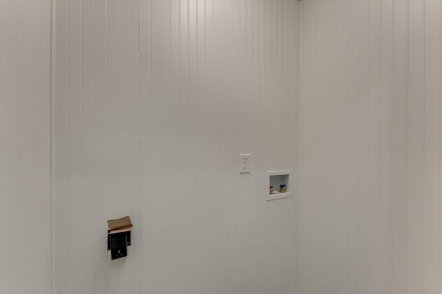 9 Longstreet Rd, Rossville, GA 30741 - laundry room featuring washer hookup