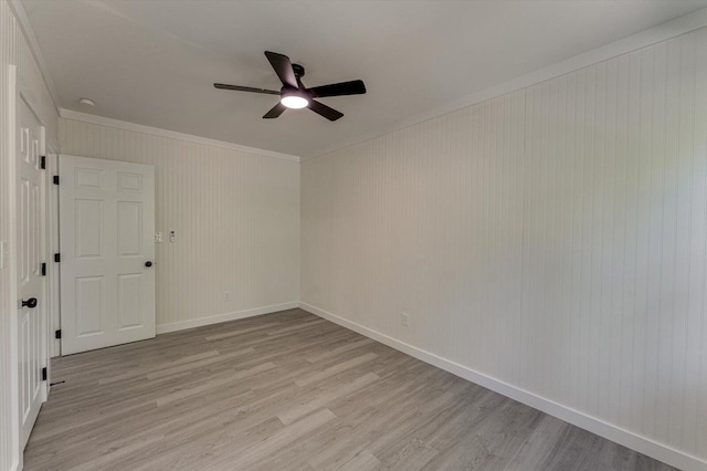 9 Longstreet Rd, Rossville, GA 30741 - unfurnished room featuring ornamental molding, a ceiling fan, light wood-type flooring, and baseboards