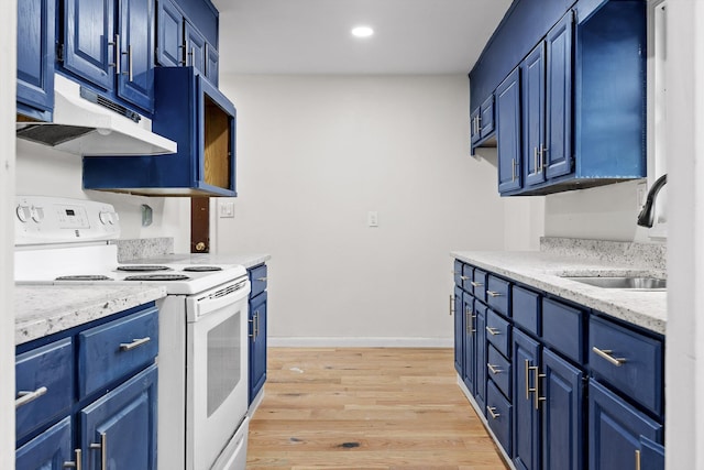 3000 Mary Walker Pl, Chattanooga, TN 37411 - kitchen featuring white electric stove, a sink, under cabinet range hood, blue cabinetry, and light wood finished floors