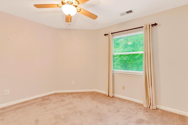 802 Creek Overlook Rd, Chattanooga, TN 37415 - empty room featuring light carpet, a ceiling fan, and baseboards