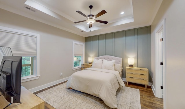 1105 18th St NW, Cleveland, TN 37311 - bedroom with a raised ceiling, dark wood-style floors, recessed lighting, baseboards, and a ceiling fan
