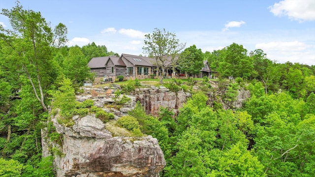 6835 Jasper Highlands Blvd, Jasper, TN 37347 - view of yard with a forest view