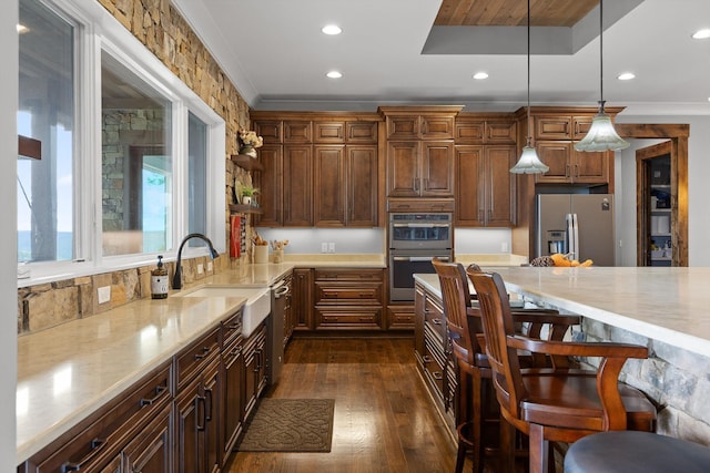 6835 Jasper Highlands Blvd, Jasper, TN 37347 - kitchen with stainless steel appliances, a sink, dark wood-style flooring, recessed lighting, and pendant lighting
