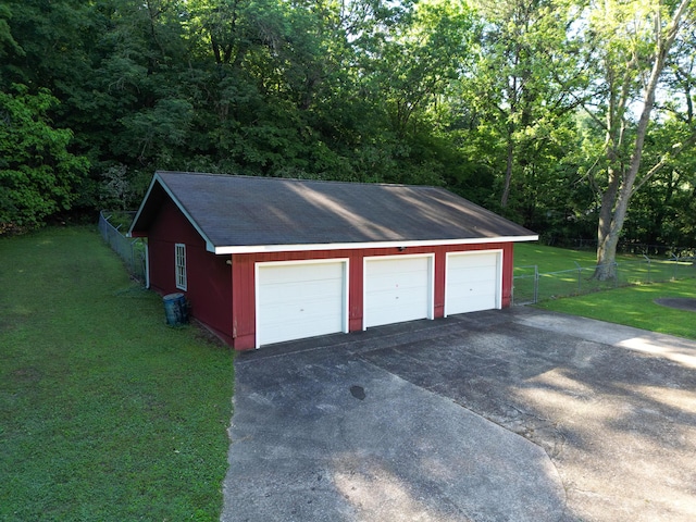 1106 Browns Ferry Rd, Chattanooga, TN 37419 - view of detached garage