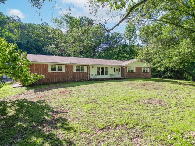 1106 Browns Ferry Rd, Chattanooga, TN 37419 - single story home with brick siding and a front yard