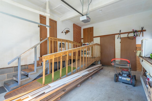 1616 Crappie Cir, Soddy Daisy, TN 37379 - garage featuring a garage door opener