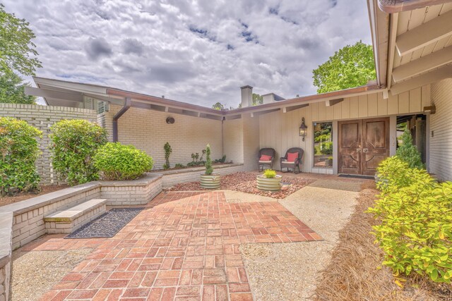 1301 W Morton Dr, Dalton, GA 30720 - view of yard with a patio area