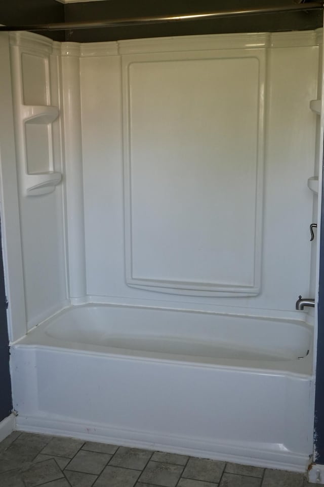 708 8th St, Bridgeport, AL 35740 - bathroom with shower / tub combination