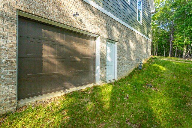 11570 Armstrong Rd, Soddy Daisy, TN 37379 - view of side of property featuring brick siding and a lawn