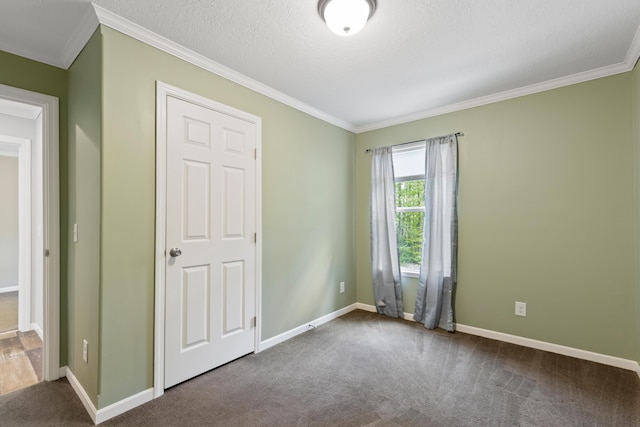201 County Line Rd, Signal Mountain, TN 37377 - unfurnished bedroom with ornamental molding, baseboards, and carpet floors