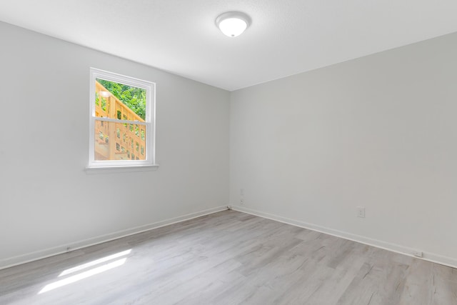 3910 Brock Rd, Chattanooga, TN 37421 - spare room with light wood-type flooring and baseboards