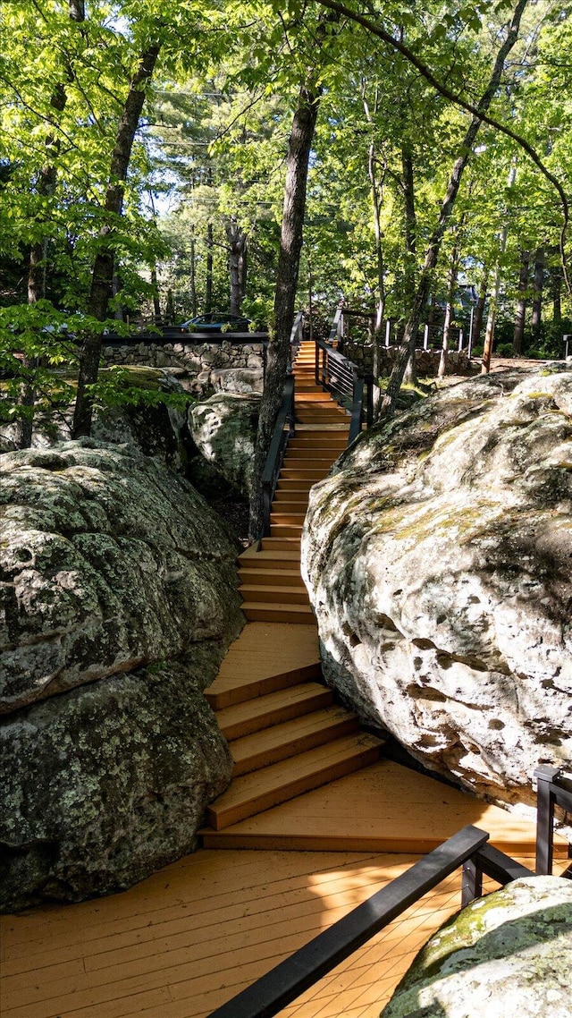 deck with stairs