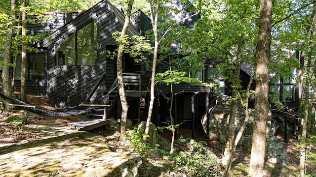 view of outdoor structure