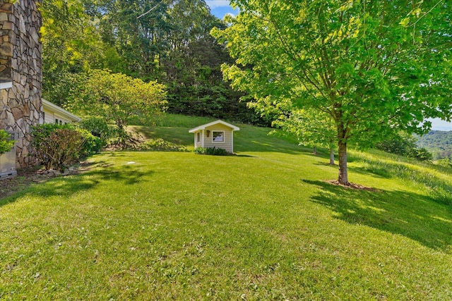 1578 Old Ringgold Rd, Rocky Face, GA 30740 - view of grassy yard with an outbuilding