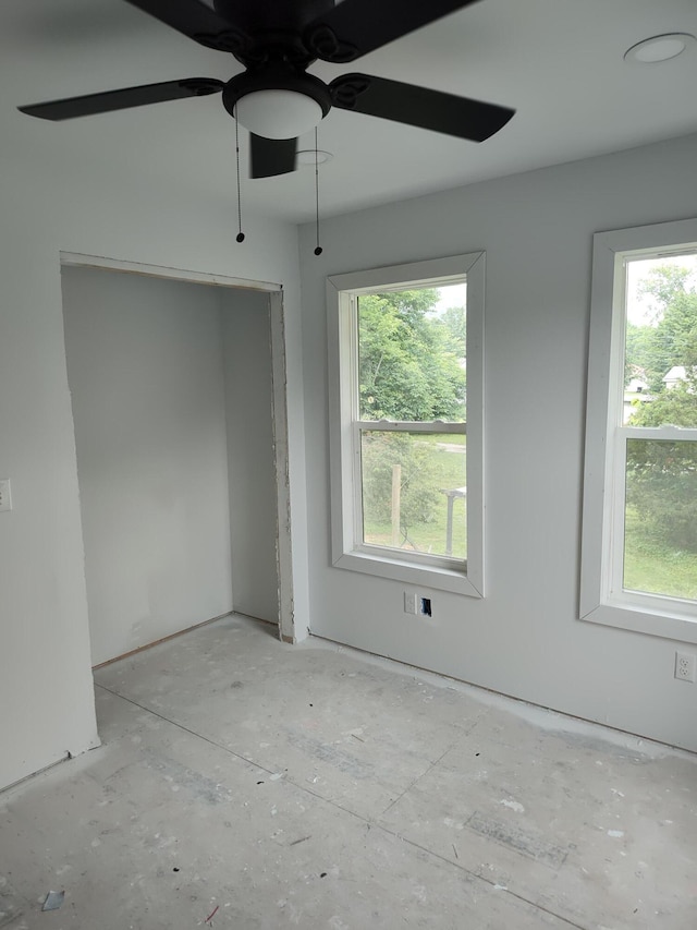 410 Cherry St, Dunlap, TN 37327 - spare room featuring a ceiling fan