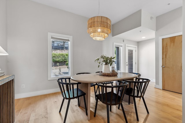 623 Hamilton Ave, Chattanooga, TN 37405 - dining room with light wood finished floors and baseboards