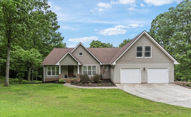 125 Robbie Dr, Whitwell, TN 37397 - craftsman inspired home featuring concrete driveway, covered porch, a front yard, a garage, and roof with shingles