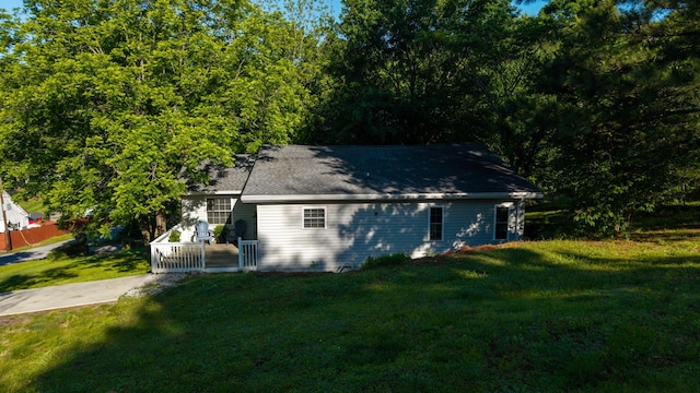 818 Dunlap Ave, Chattanooga, TN 37412 - view of side of home featuring a yard